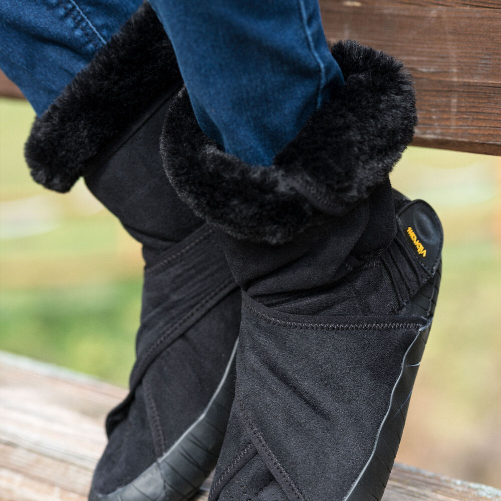 Clenkove Cizmy Vibram Eastern Traveler Klasické Shearling Čierne | 5780-BJYGD