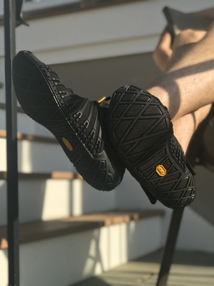 Topanky Vibram Knit High Čierne | 0835-GOPEK